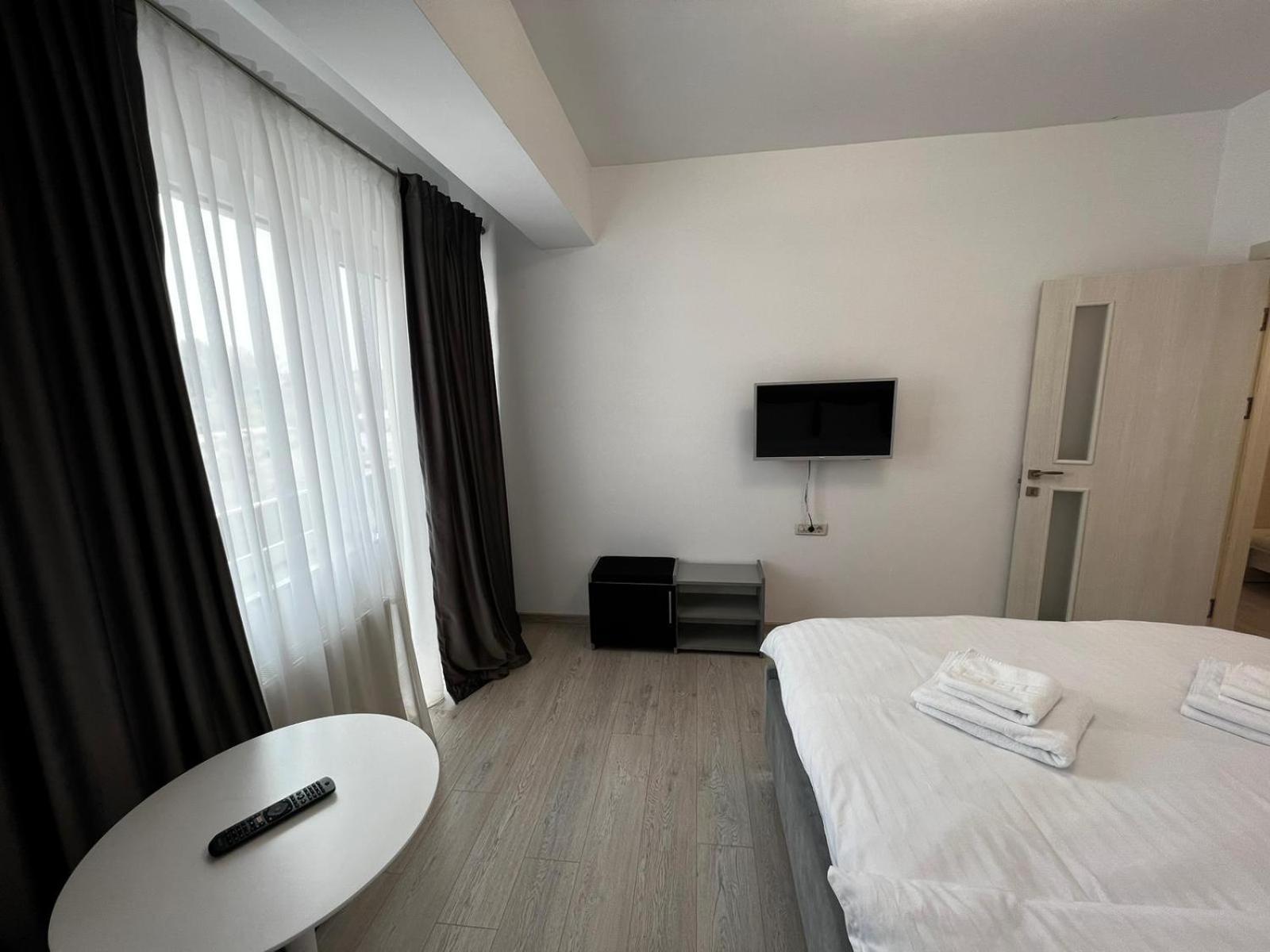 Cozy Deluxe In Centre Of Historical Apartment Suceava