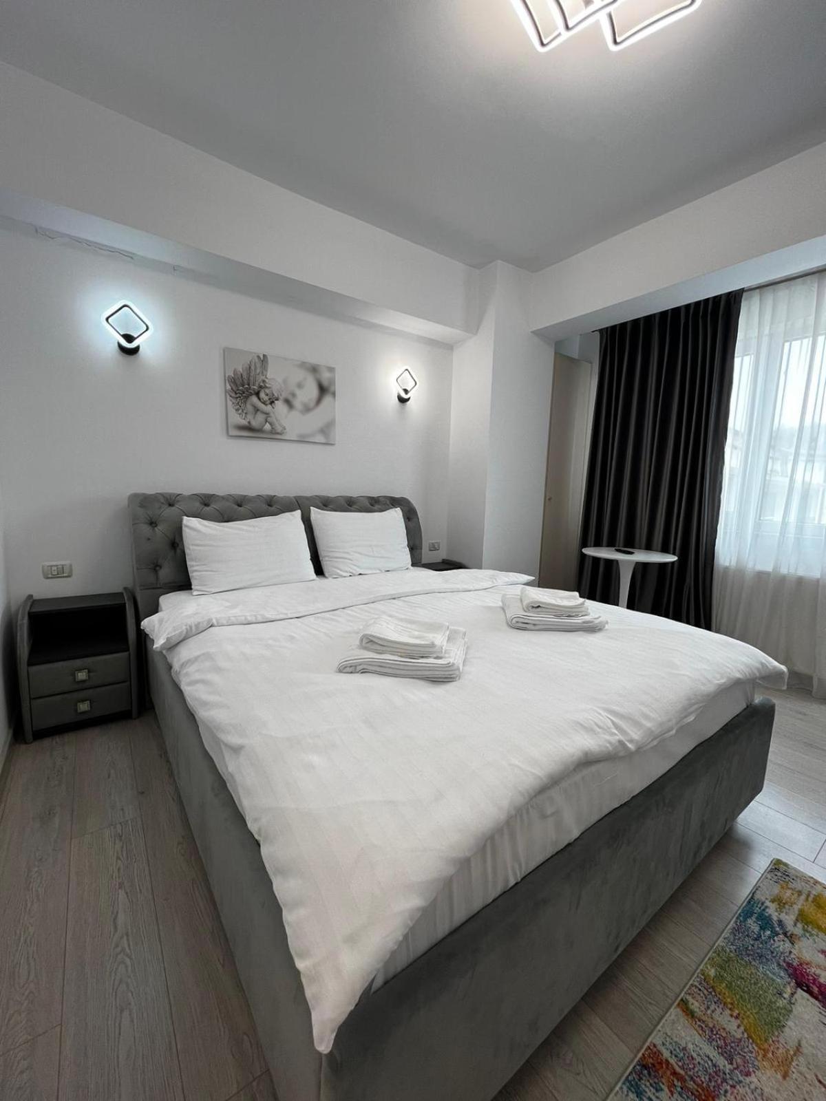 Cozy Deluxe In Centre Of Historical Apartment